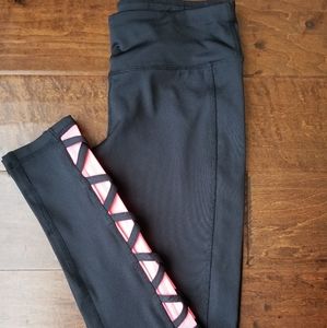 Material Girl leggings yoga pants size small